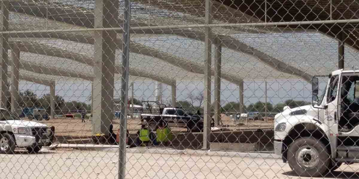 Muere al caer de una bodega en construcción en Santa Ana del Conde