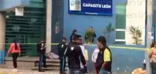 Descartan 'mudanza' de comerciantes con el HGR