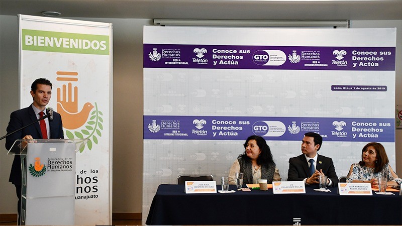 Promueven derechos humanos de personas con discapacidad