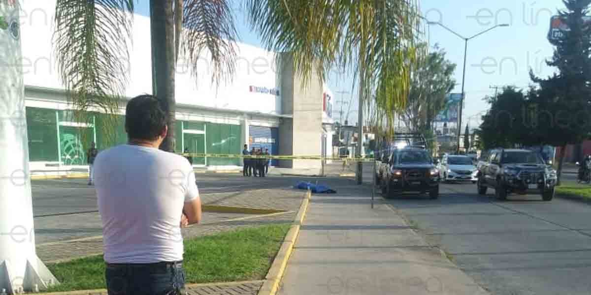 Muere de un infarto en La Carmona