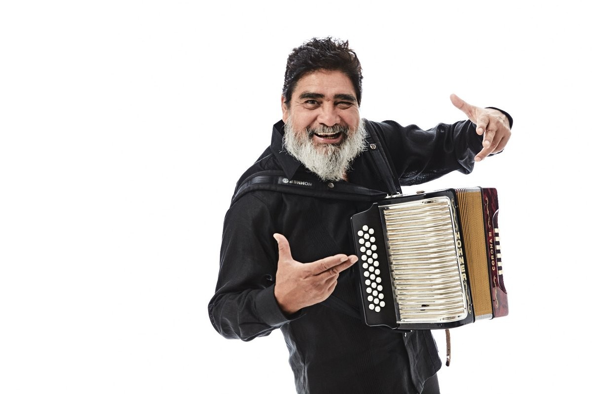Muere Celso Piña