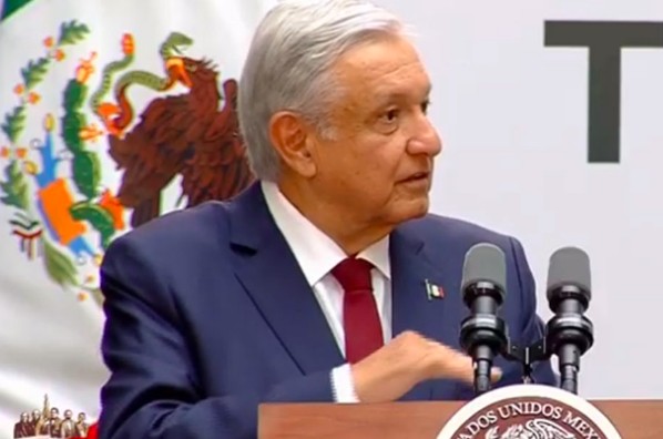 Rinde AMLO su primer informe de gobierno