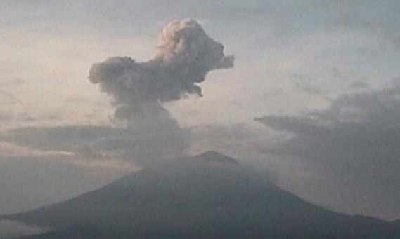 ‘El Popo’ exhala 211 veces en el último día