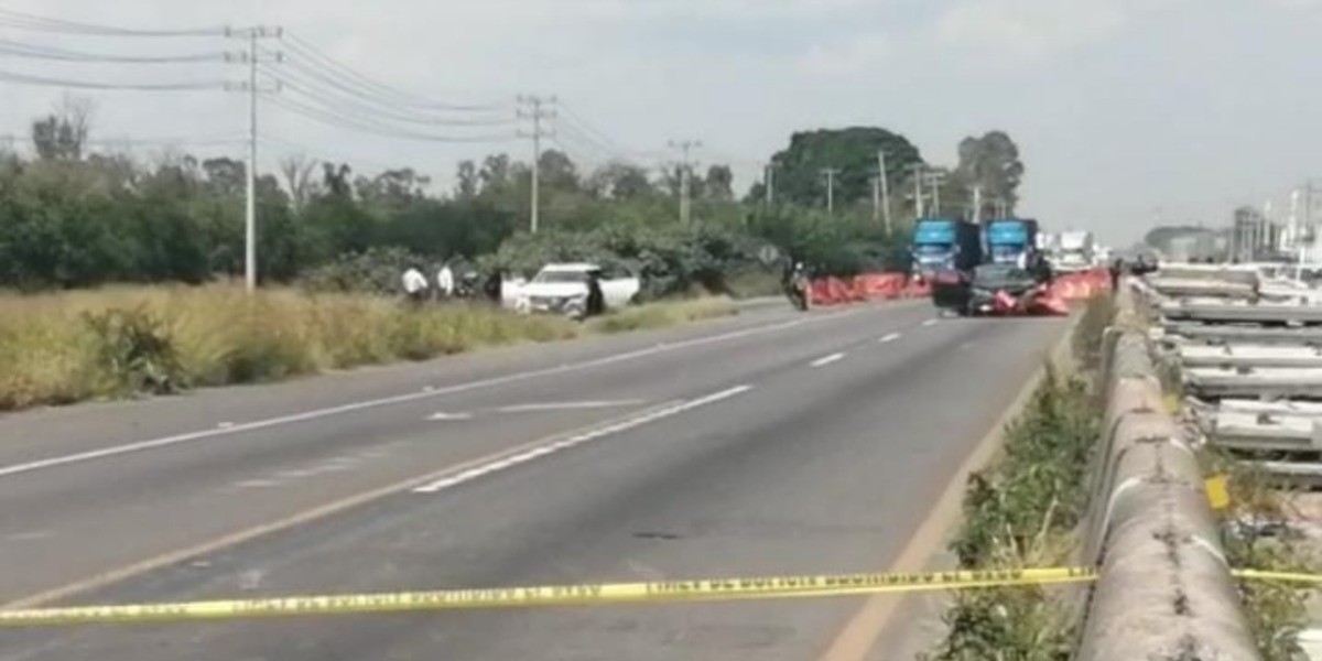 Enfrentamiento a balazos en carretera de Celaya deja 4 muertos