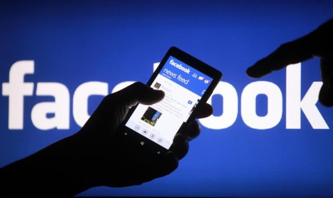 Reportan a dos menores desaparecidas luego de cita por Facebook