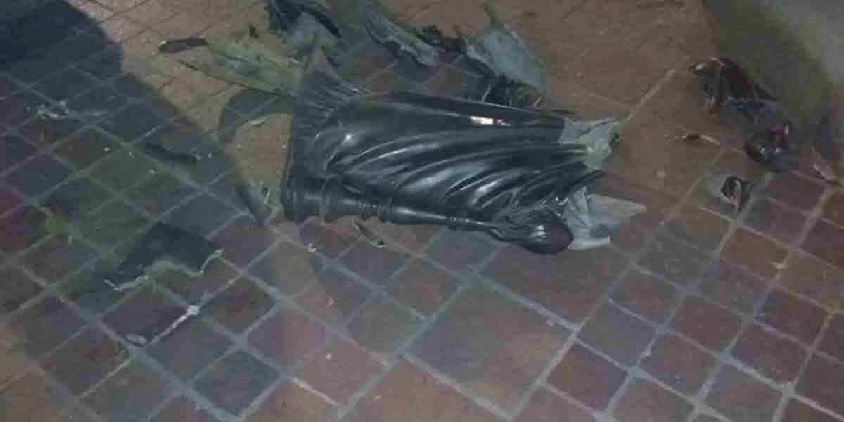 En prisión tras destruir estatua de la Calzada de los Héroes