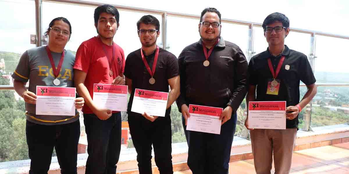 Estudiantes de la UG ganan plata y bronce en Competencia Iberoamericana de Matemáticas