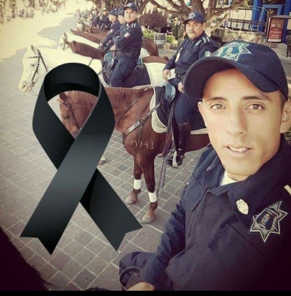 Comprometen apoyo para familia de policía fallecido