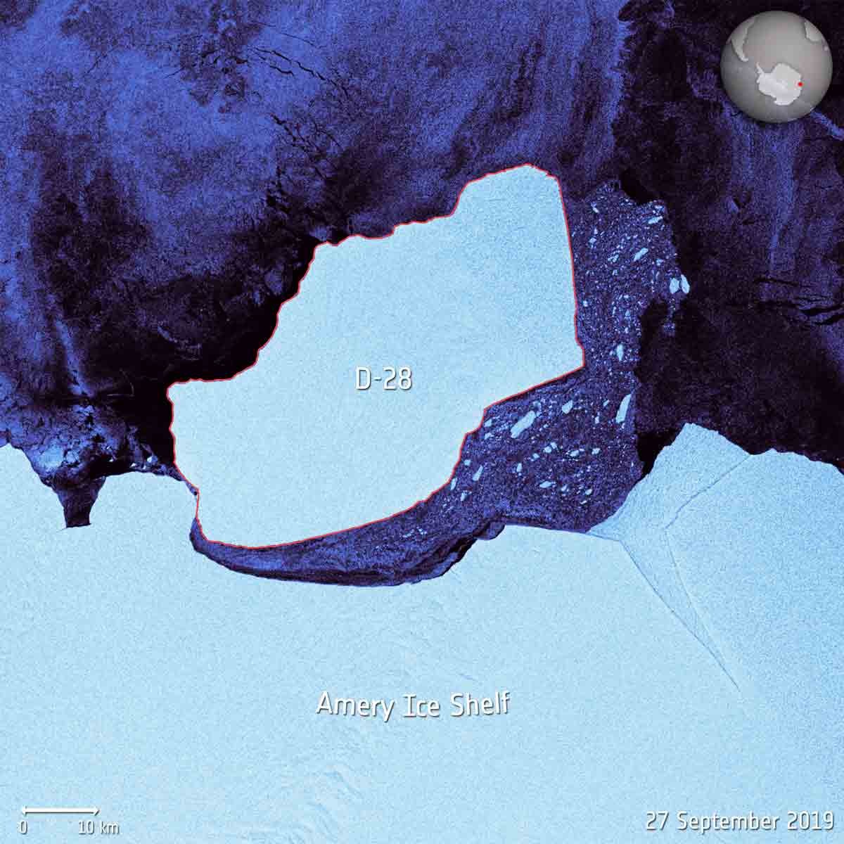 Iceberg se desprende en la Antártida