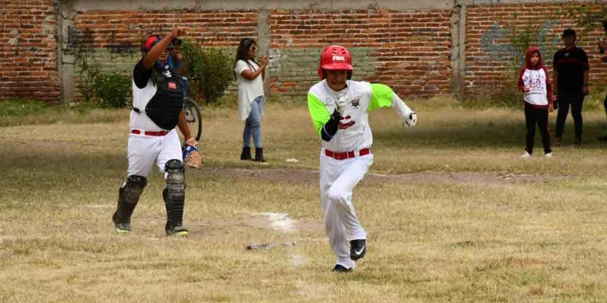 Impulsan la creación de un equipo de béisbol en Irapuato