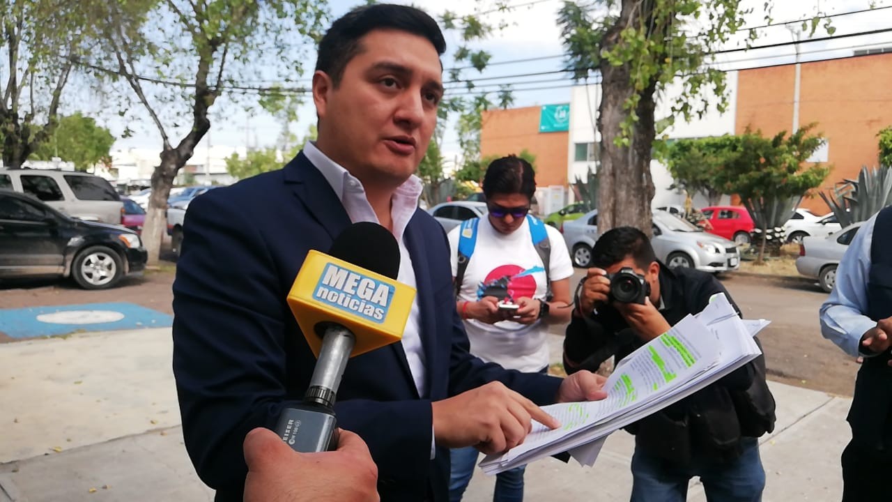 Denuncian a nuevos dueños del Estadio León