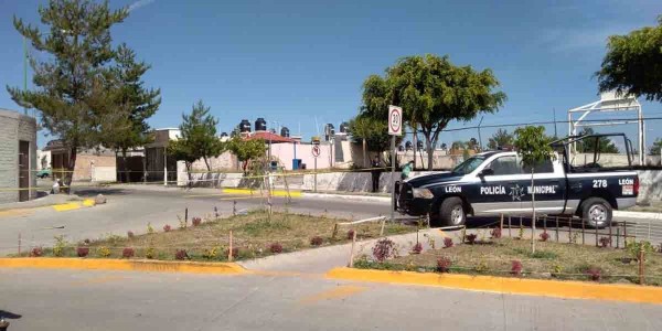 Asesinan a mujer en Puerta Dorada