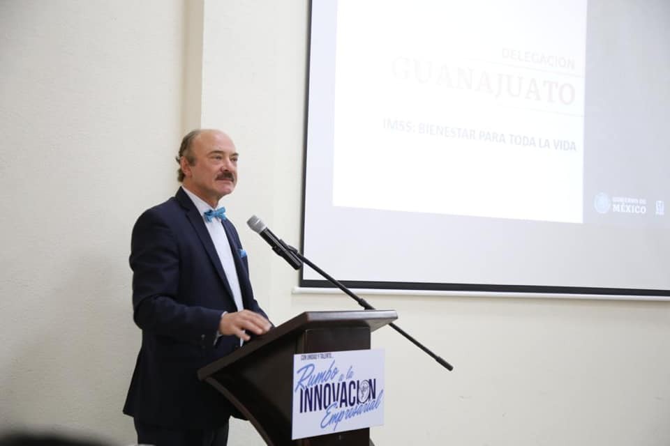 Anuncia delegado del IMSS que dejará su cargo