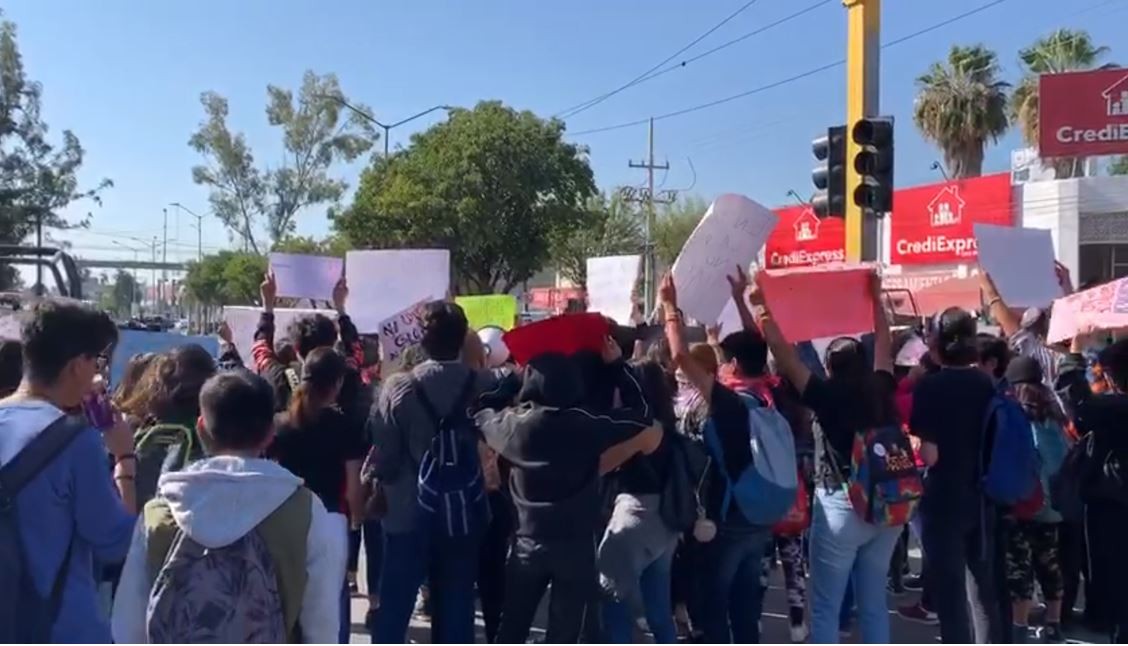 Anuncia Diego mesa de trabajo con alcaldes para atender demandas de estudiantes