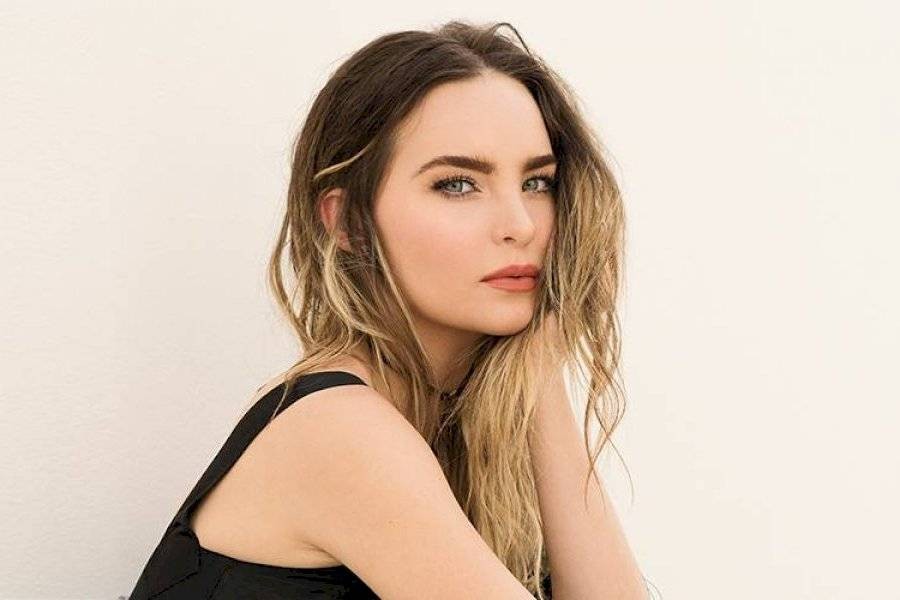 Cancela Belinda en la Feria por influenza