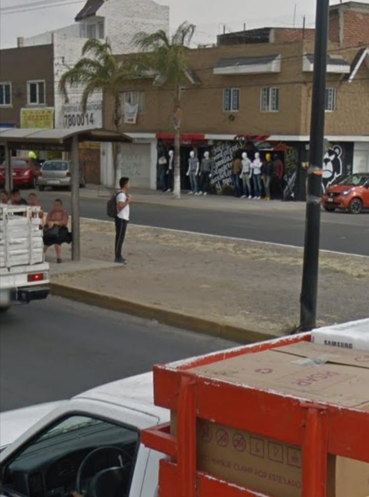 Balean a hombre en negocio de la Deportiva I
