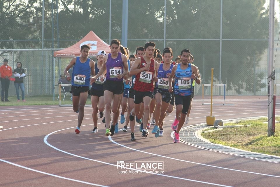 Se prepara Fernando Cervantes para maratón de Hannover