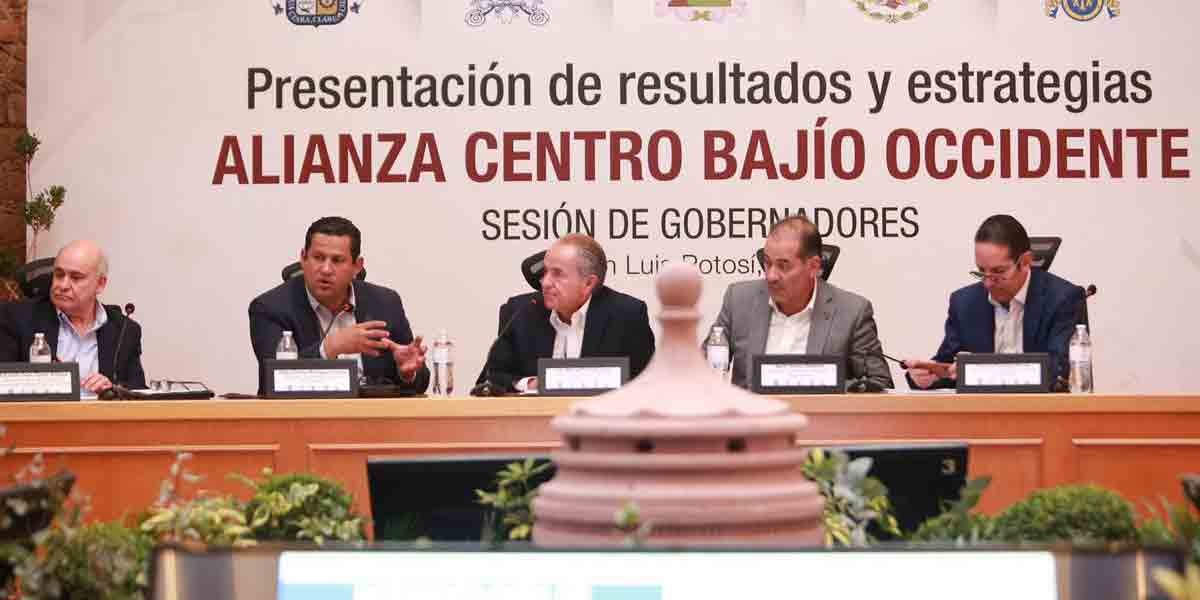 Nombran a Diego Sinhue Rodríguez Vallejo, presidente de la Alianza Centro-Bajío-Occidente