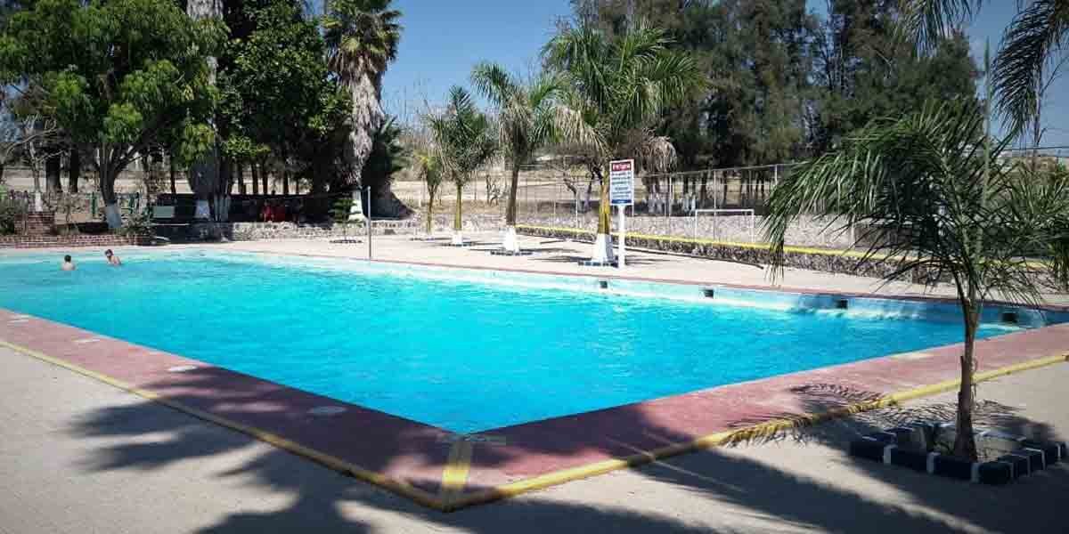 SSG analiza albercas en busca de coliformes fecales