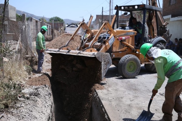 SAPAL beneficiará a más de 300 mil habitantes con línea de conducción de agua potable