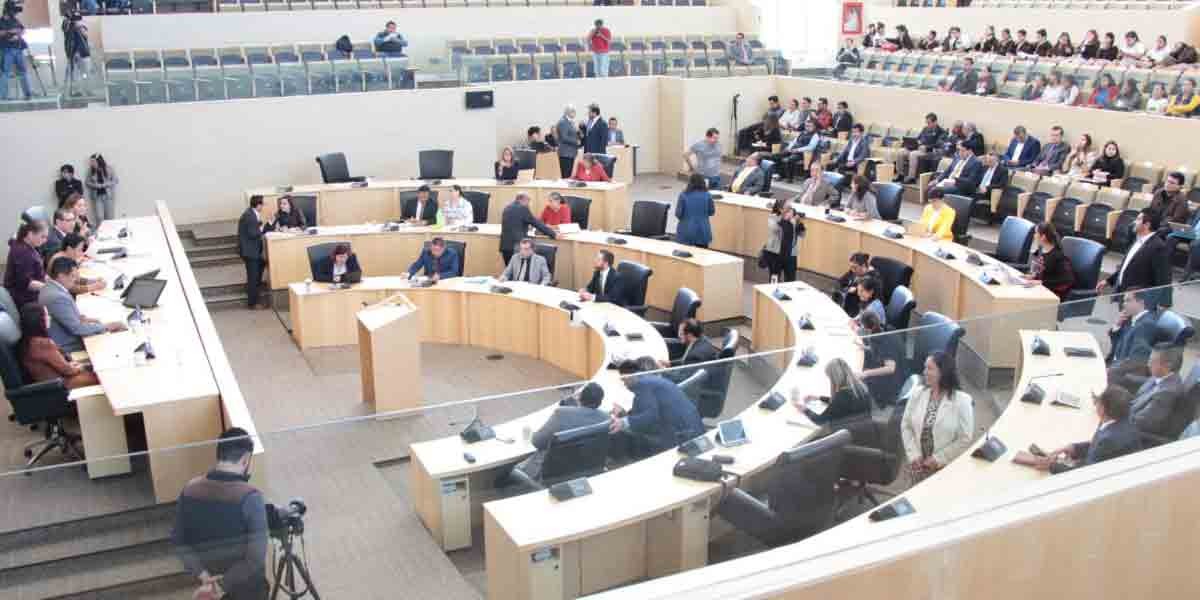 Suspenden actividades en el Congreso de Guanajuato