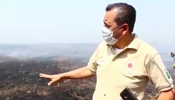 Trabajan para extinguir incendio de 'combustión sorda'