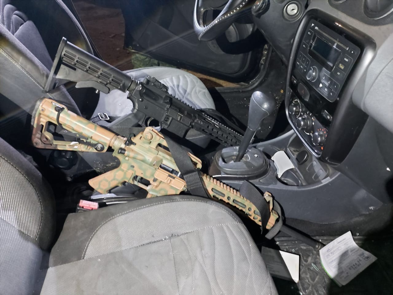 Detiene Guardia Nacional a cuatro y aseguran armamento