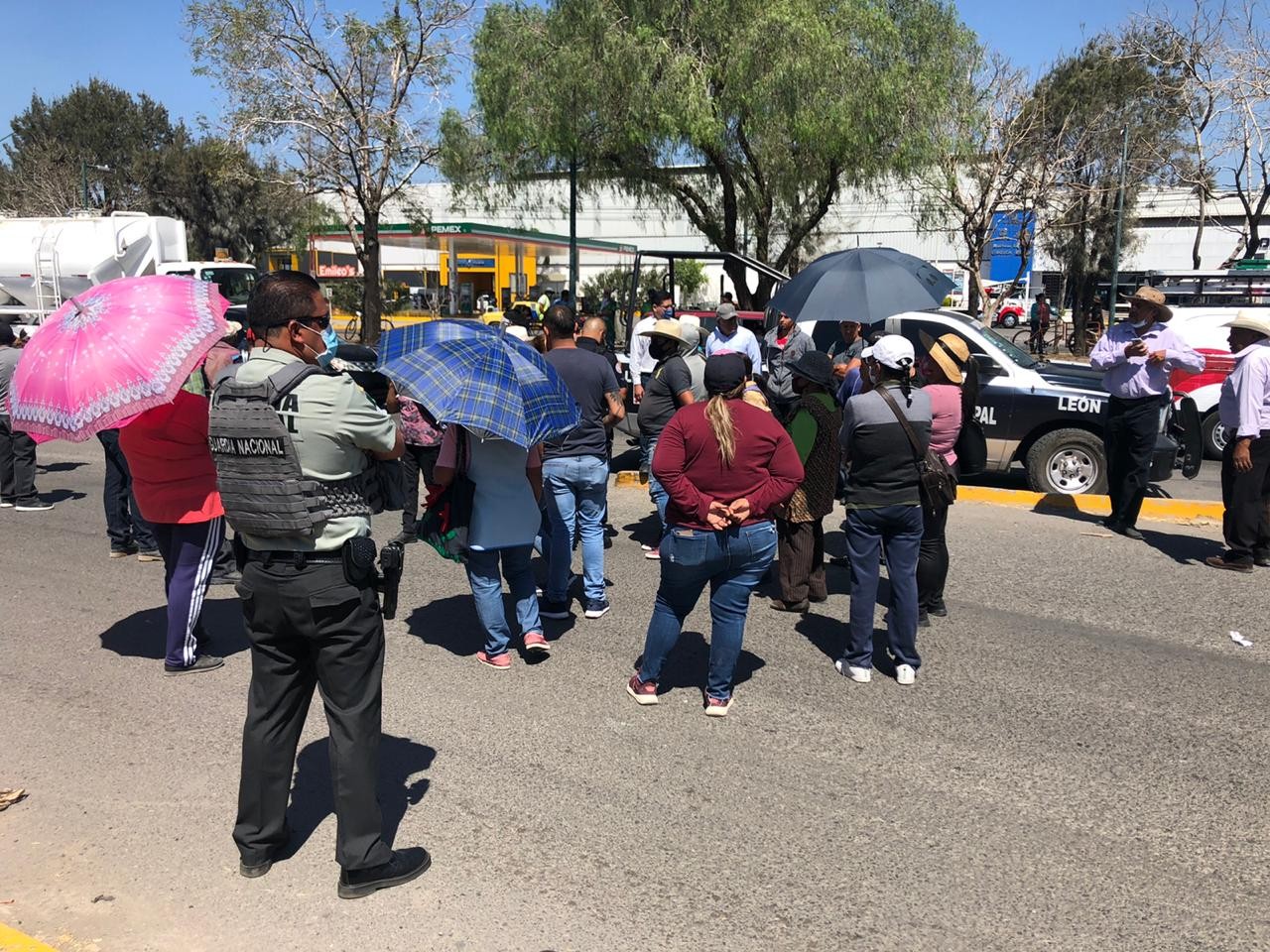 Ejidatarios inconformes tomaron autopista