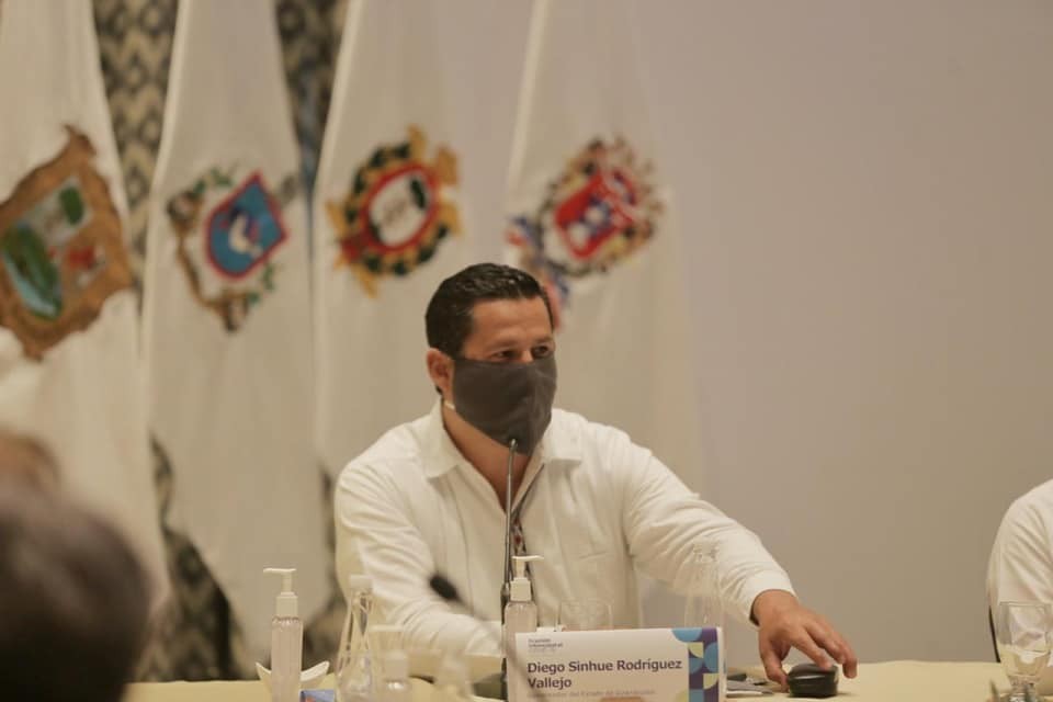 Se suma Diego a bloque de gobernadores inconformes con estrategia federal ante pandemia