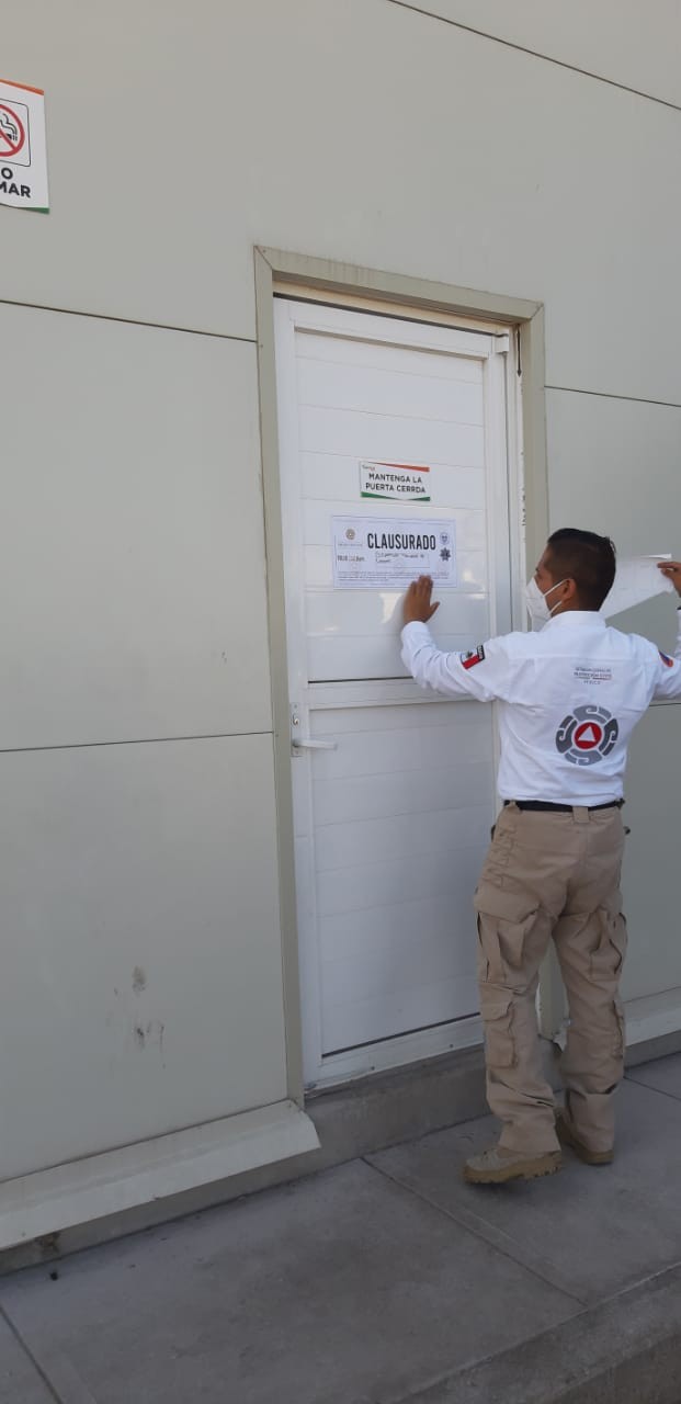 Clausuran fábrica por intoxicación de 11 trabajadores