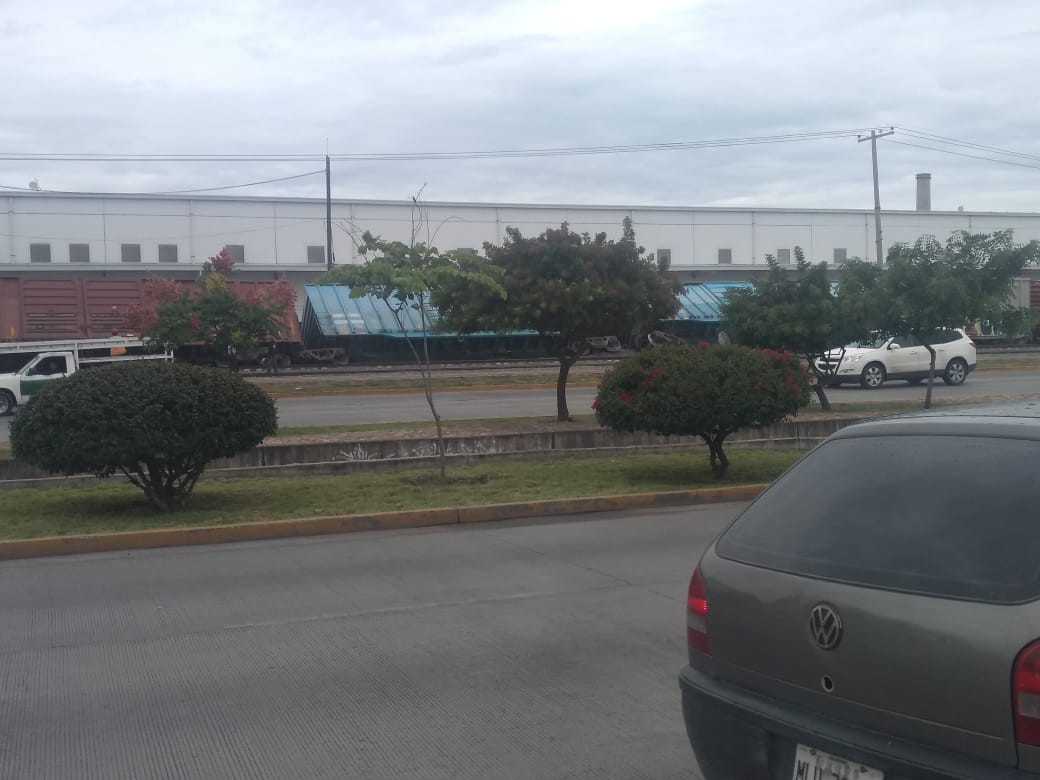 Se descarrila tren por San José de Cementos