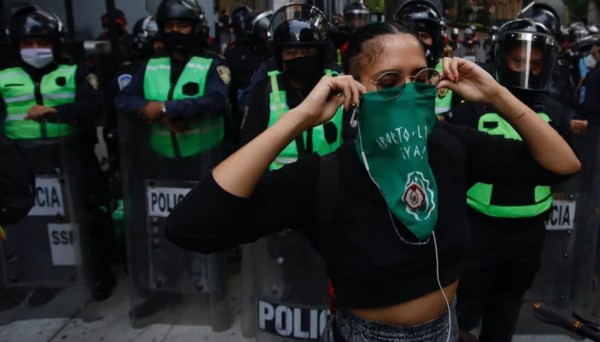 Desecha SCJN proyecto para despenalizar aborto en Veracruz
