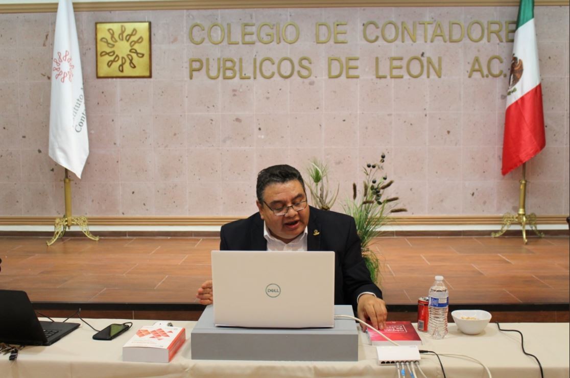 Advierten contadores fiscalización más estricta