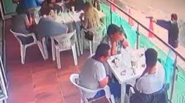 Sospecha Bravo que tirador de Bar Oasis y asesino de tránsito sean el mismo hombre
