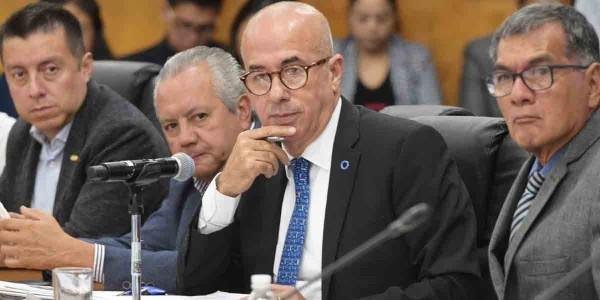 Semaforización de pandemia se volvió burocrática: Éctor Jaime