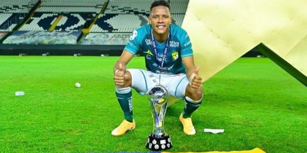 Galatasaray pone la mira en Yairo Moreno 