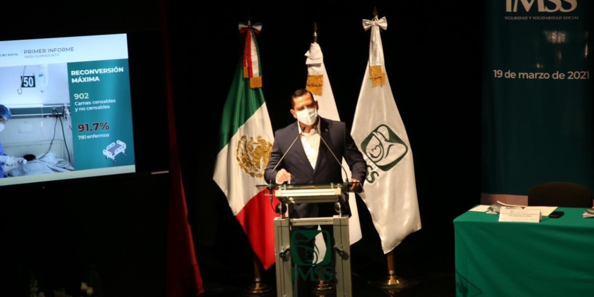 35 de cada 100 trabajadores del IMSS ya cuentan con las dos dosis de la vacuna