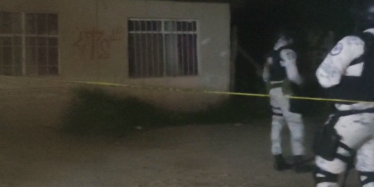 Asesinan a hombre a balazos en la colonia Santa Cruz