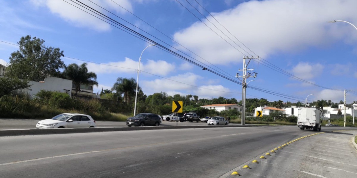 Encuentran restos humanos en bolsas sobre el libramiento
