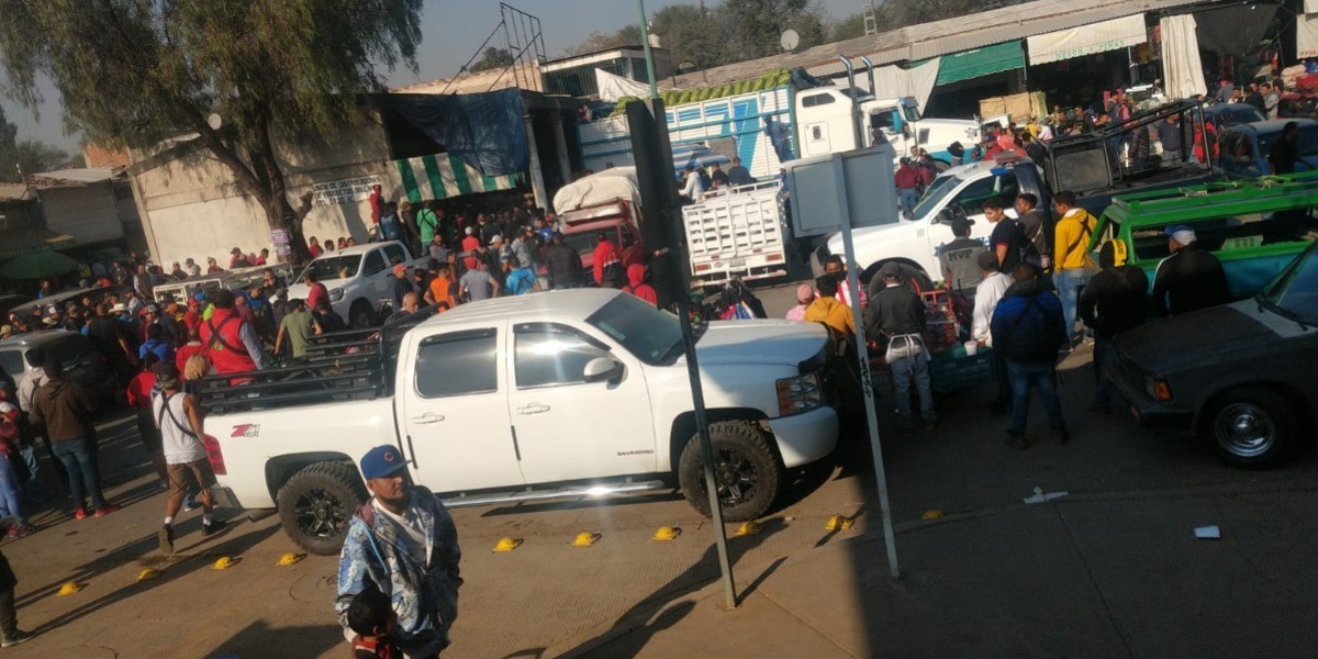 Se registra ataque a balazos en Central de Abastos