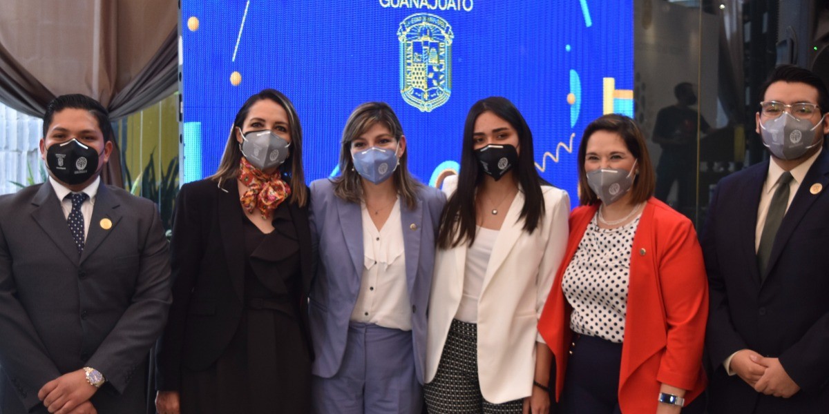 Inauguran proyecto Abejas Embajadoras de Derechos Humanos UG