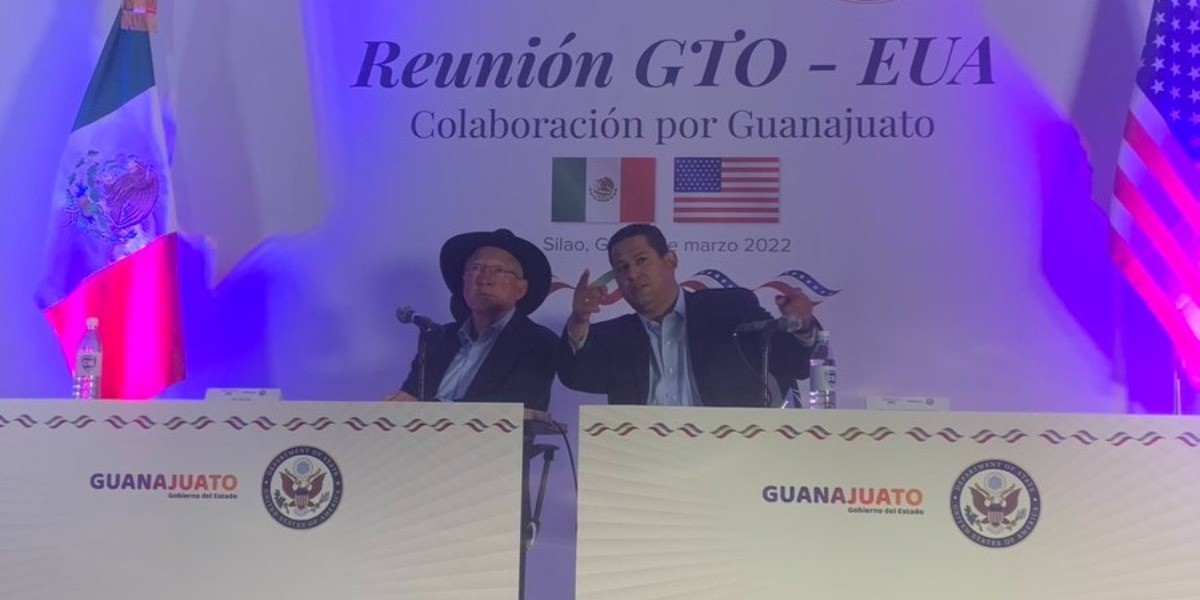 Resalta embajador de EE.UU. trabajo con federación para “quebrar“ redes criminales