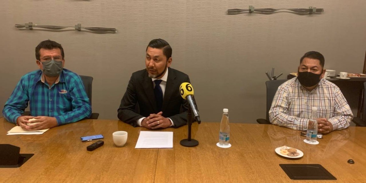 Extrabajadores de SAPAL demandan a su sindicato