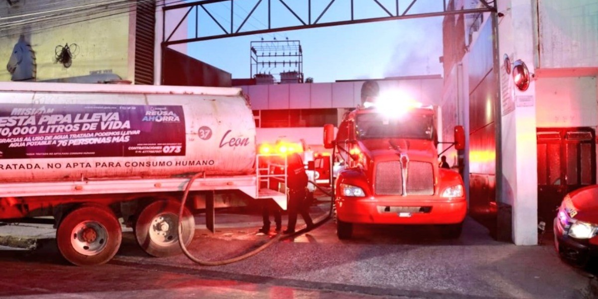 Controlan incendio en fábrica de calzado de la Zona Centro