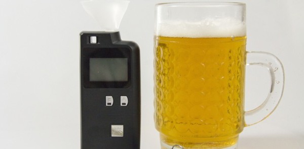 Impulsan compra de alcoholímetros