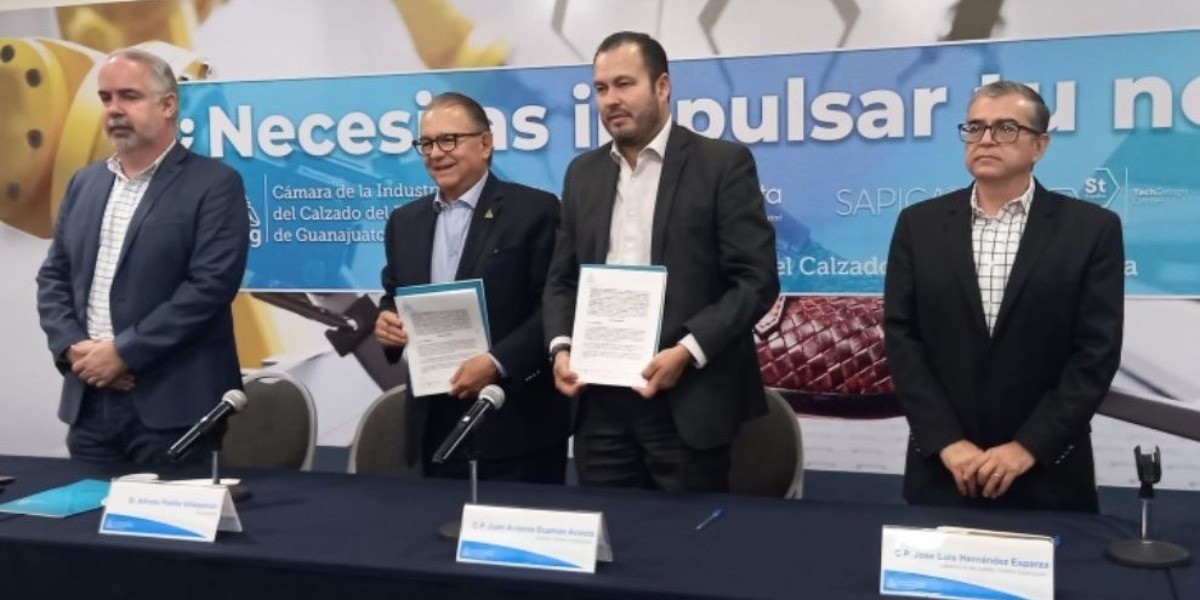 Agilizan trámites de créditos para el sector zapatero