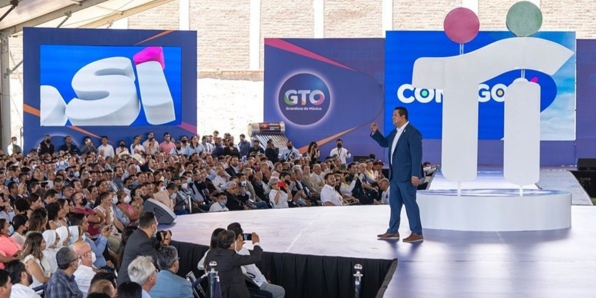 Presentan nueva estrategia en materia de desarrollo social