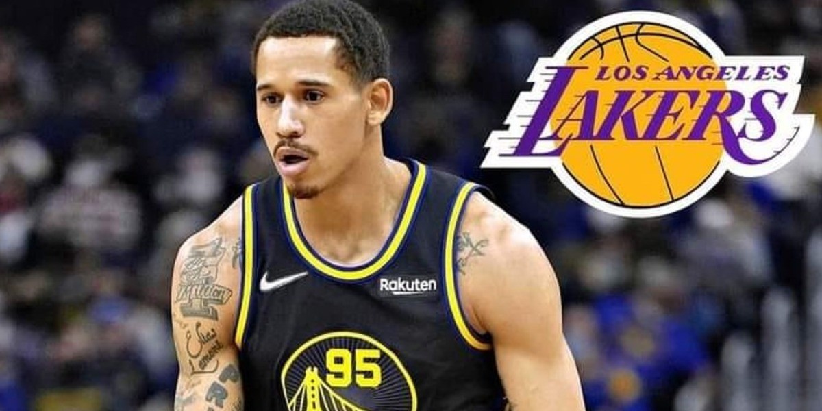 Firma Juan Toscano con Los Lakers