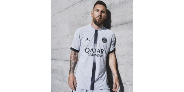 Presenta PSG su camiseta alternativa