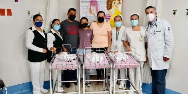 Logran médicos del IMSS Guanajuato nacimiento exitoso de trillizos en UMAE No. 48